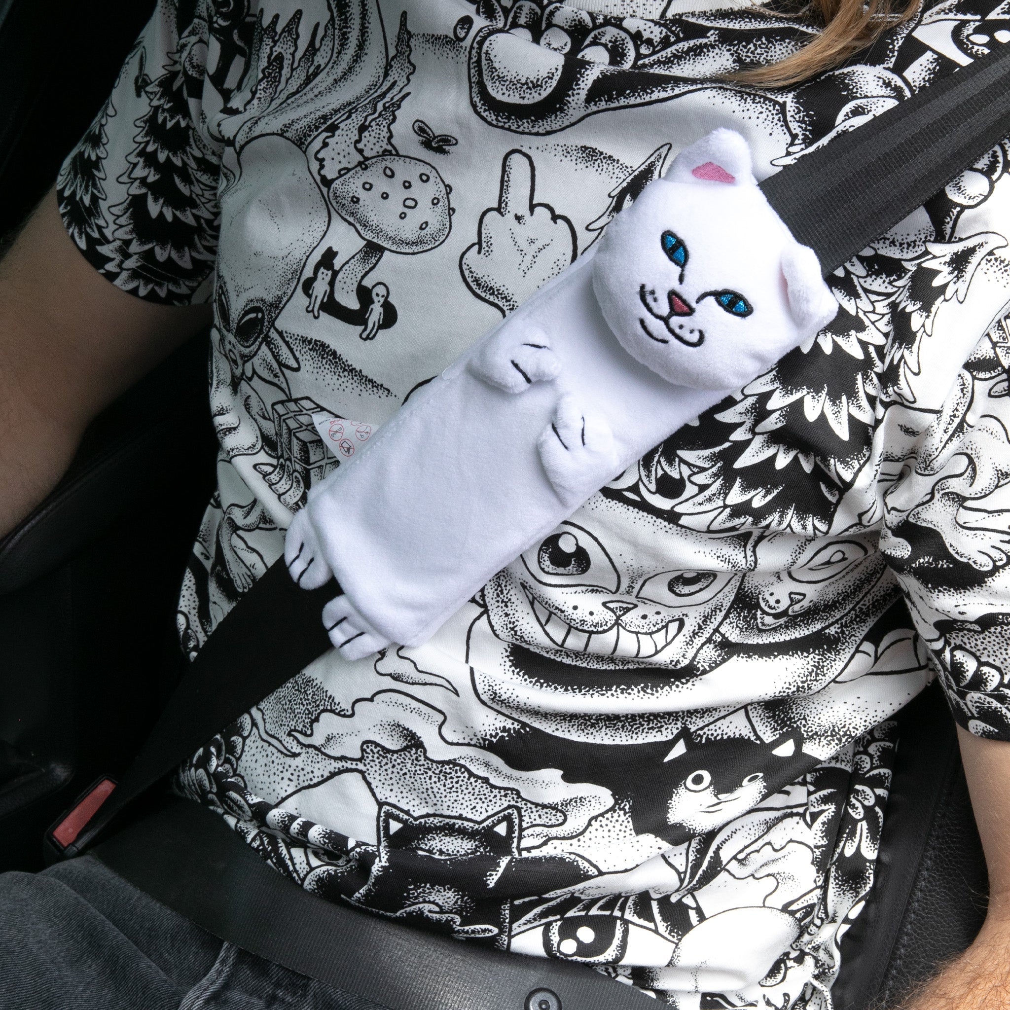 RIPNDIP Nermal Seat Belt Cover (White)