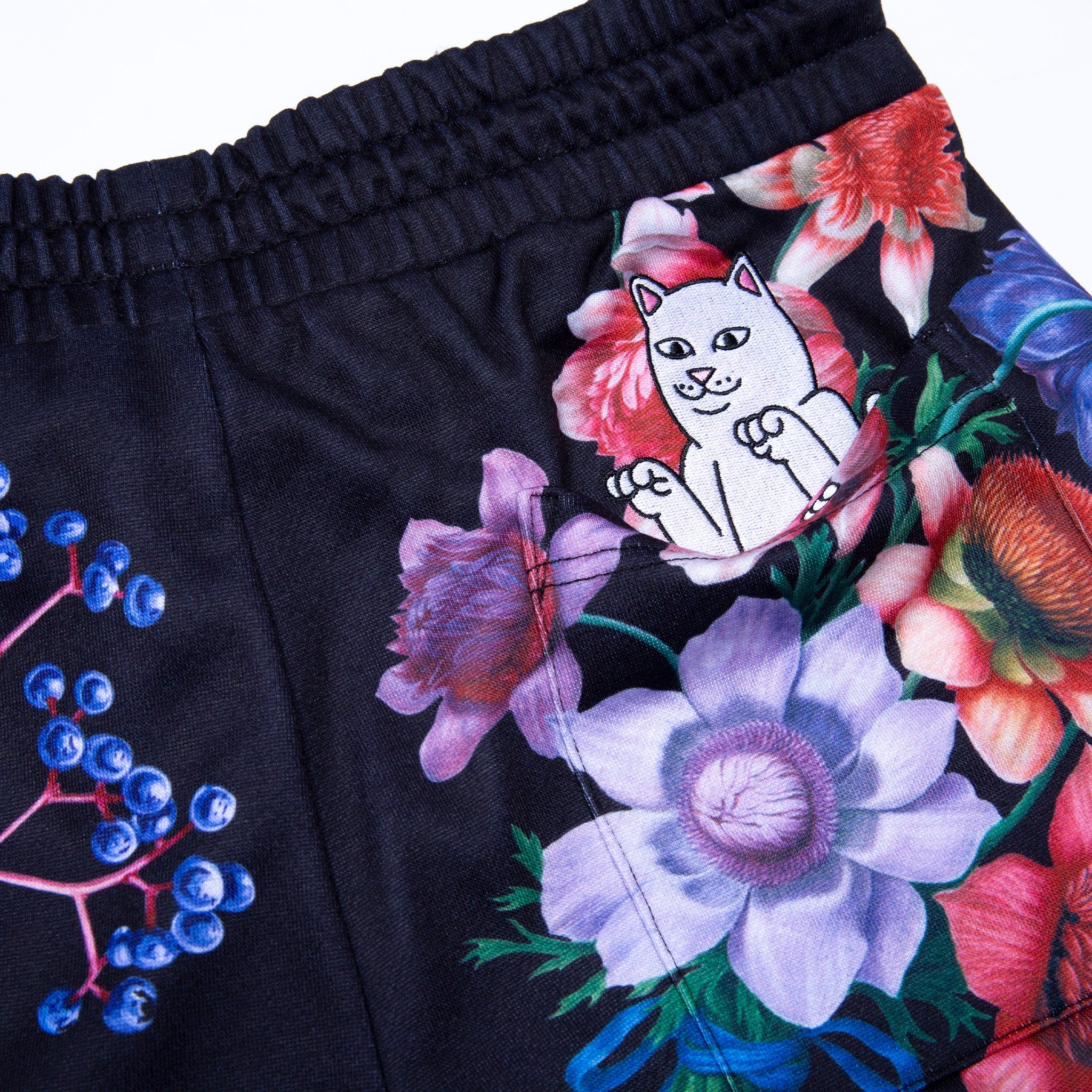 340505 Green House Sweatshorts (Black)