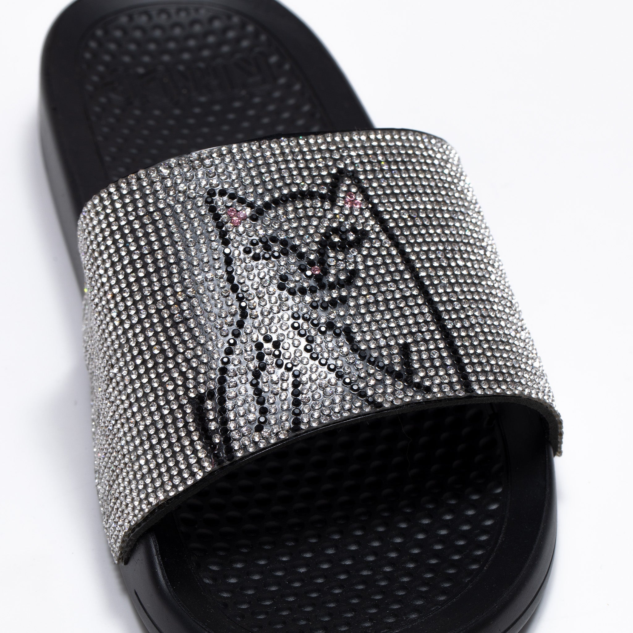 376105 Lord Nermal Slides (Rhinestone Black)