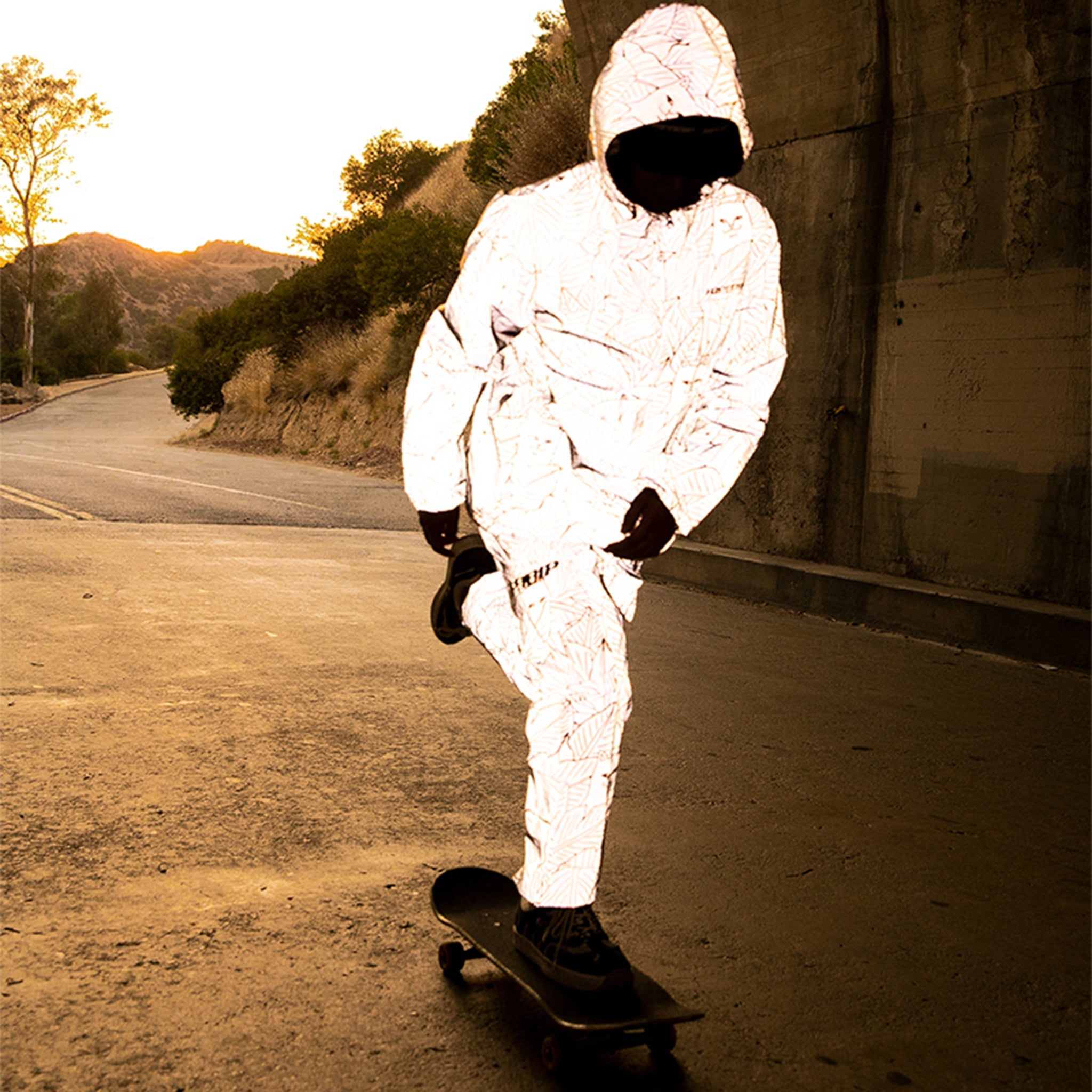 RIPNDIP Nermal Leaf Reflective Anorak Jacket (Reflective)