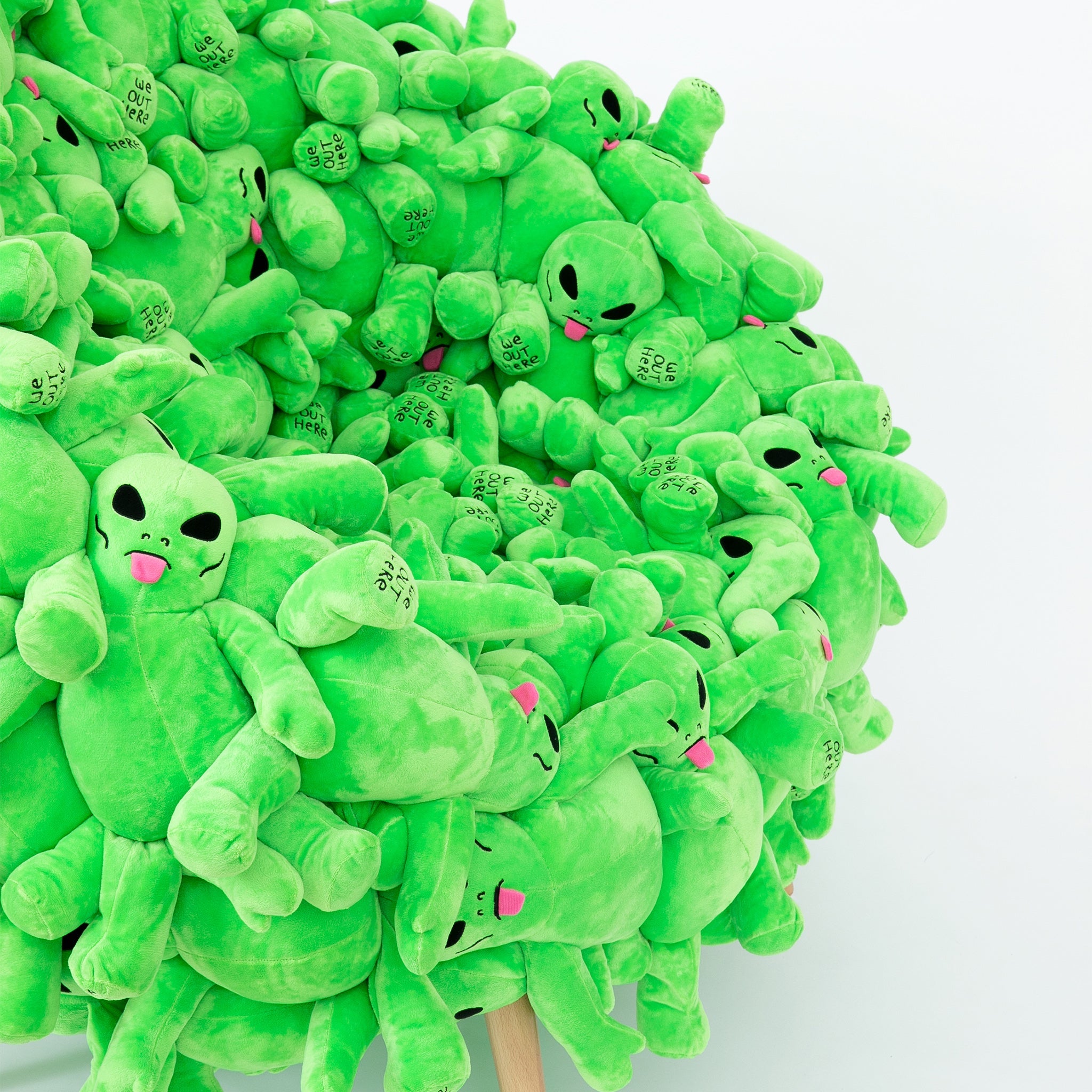 RIPNDIP Alien Plush Chair